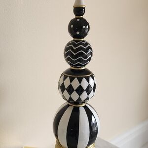 Black & White Stacked Decorative Orb Accent